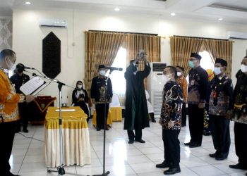 Bupati Barsel Eddy Raya Samsuri Lantik Direktur Perusda Danum Belum