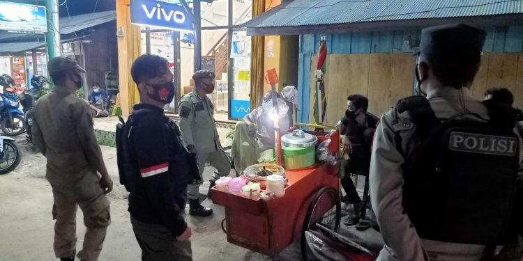 Polres Seruyan Tak Kenal Lelah Himbau Penerapan Prokes