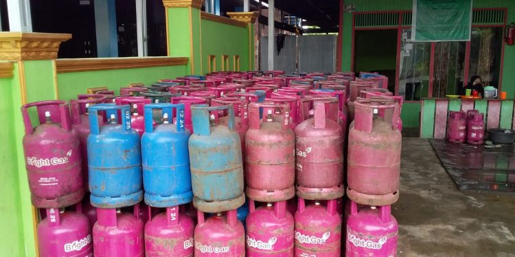 TNI, Polri, PNS dan Keluarga Mampu Disarankan Pakai LPG Non Subsidi