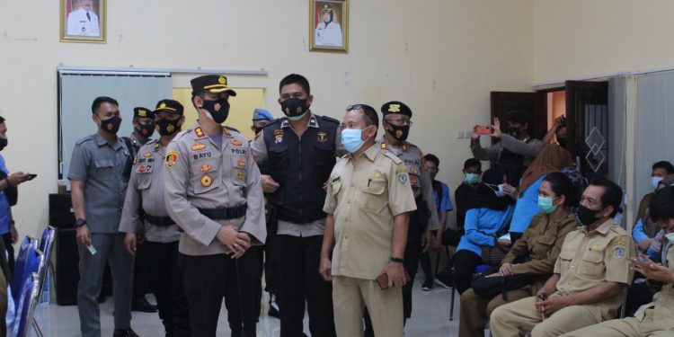 Kapolres Seruyan Pantau Vaksinasi di Perkantoran Pemkab Seruyan
