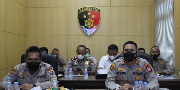 Kapolres Seruyan Pimpin Vicon Assops Persiapan Hari Bhayangkara ke-75 di Comend Center Sat Reskrim