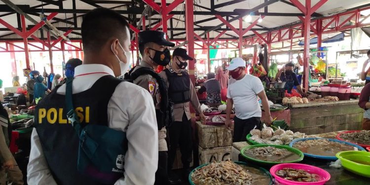 Tim Yustisi Polres Seruyan Tak Kenal Lelah Disiplinkan Masyarakat