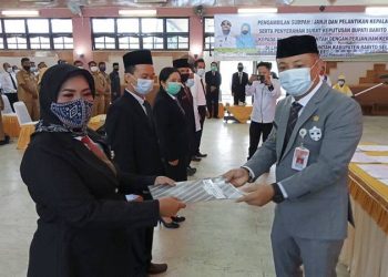 42 Kepala Sekolah Resmi Dilantik dan 28 PPPK Terima SK Dari Bupati Barsel