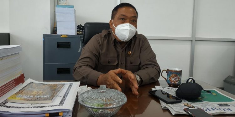 Ketua Komisi II DPRD Kalteng, Lohing Simon