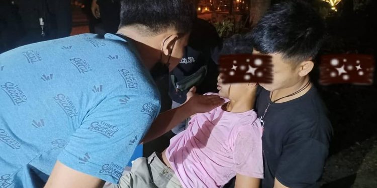 Akibat Pesta Miras, ABG Mabuk Tak Sadarkan Diri Tergeletak di Jalan