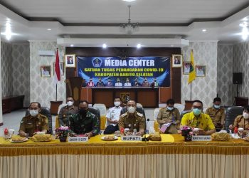 Pemkab Barsel Ikuti Rakor Evaluasi PPKM Melalui Vidcon Bersama Mendagri