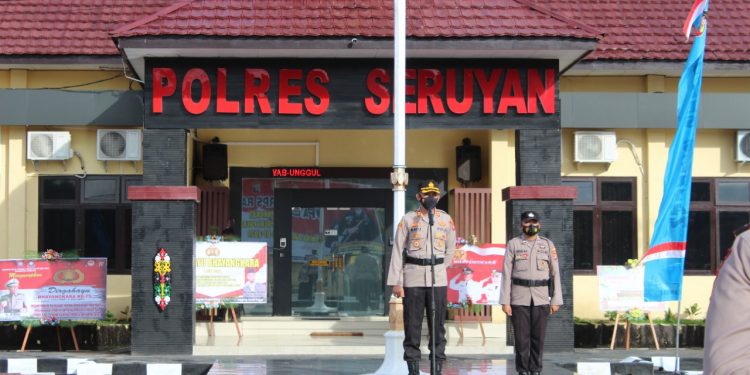 Polres Seruyan Melaksanakan Upacara Korp Raport Kenaikan Pangkat Personel