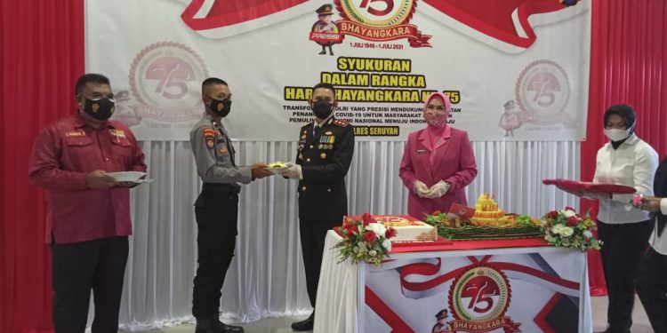 Puncak Hari Bhayangkara Ke-75 Polres Seruyan Gelar Syukuran Sederhana