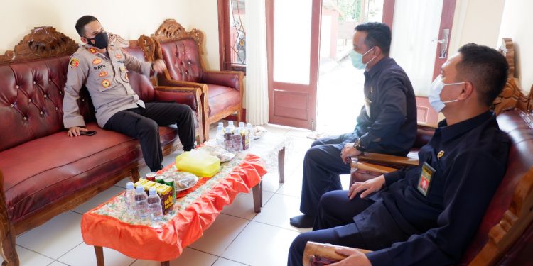 Kapolres Seruyan Silaturahmi ke Kantor Pengadilan Agama