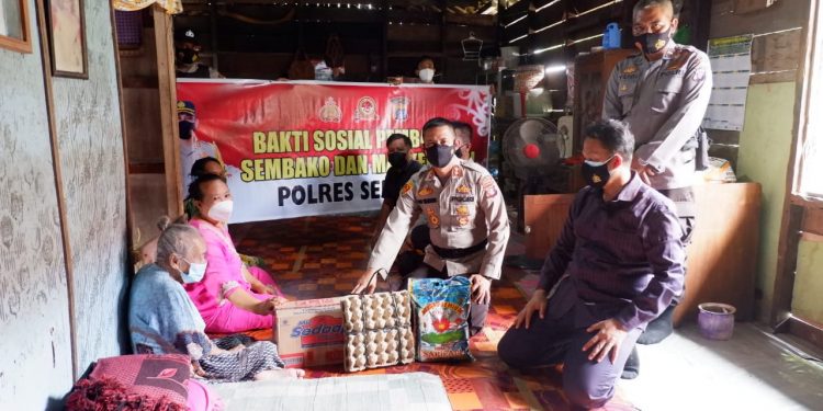 Masyarakat Kurang Mampu Mendapatkan Bansos Kapolres Seruyan