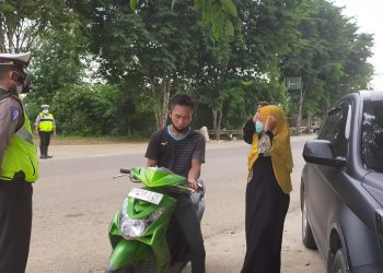 Diingatkan Warga Mura Selain Masker Juga Gunakan Helm Saat Berkendara