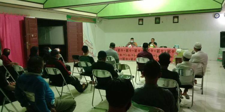 H-2 Idul Adha Saat PPKM Darurat, Bhabinkamtibmas Sosialisasi Prokes