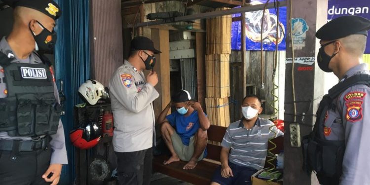Polres Seruyan Terjunkan Personil Guna Patroli Rutin Ingatkan Prokes