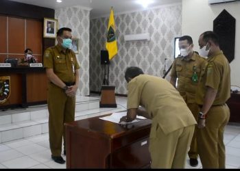 Sekda Pimpin Acara Sertijab di Lingkungan Sekretariat Daerah Pemkab Barsel