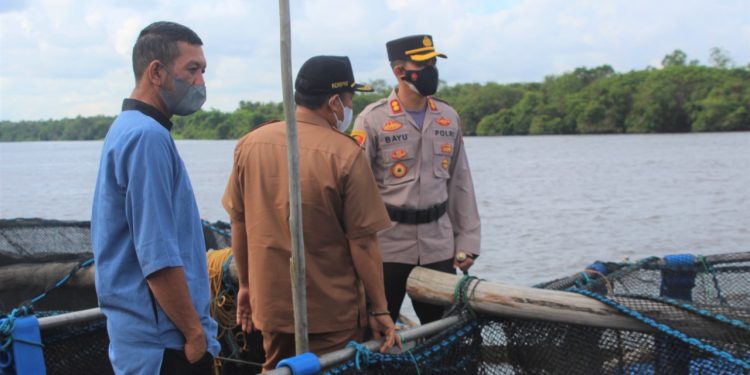 Kapolres Seruyan Cek Ketahanan Pangan di Desa Pematang Limau
