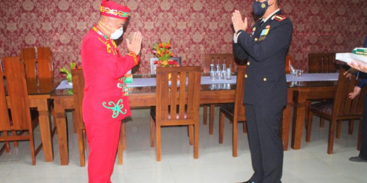 Kapolres Seruyan Berikan Surprise Kepada Bupati Seruyan