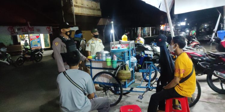 Polres Seruyan Terjunkan Anggota Untuk Patroli di Malam Hari