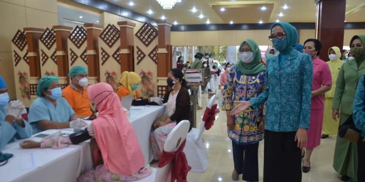 Ketua TP-PKK Kalteng Canangkan Vaksinasi Bagi Ibu Hamil Tingkat Provinsi