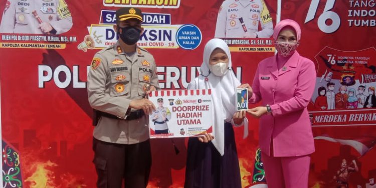 Polres Seruyan Laksanakan Vaksinasi Covid-19 Bagi Putra-Putri Polri dan Pelajar