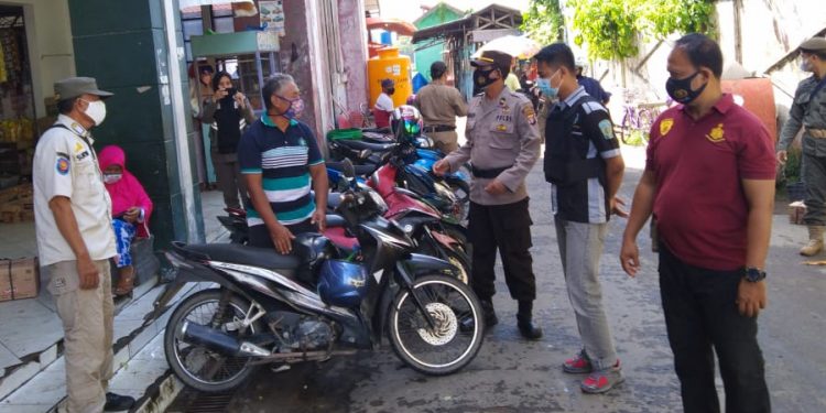 Tim Yustisi Selalu Ingatkan Prokes ke Masyarakat Kuala Pembuang