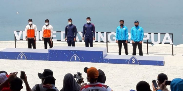 Cabor Dayung Sumbang Medali Perak Bagi Kontingen PON Kalteng