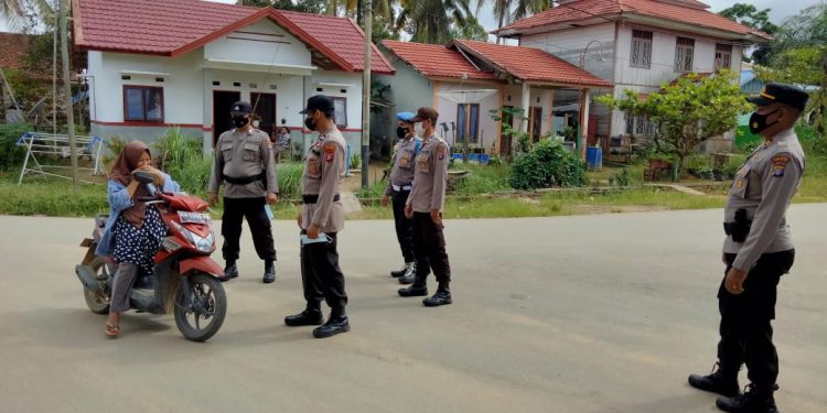 Personel Polsek Seruyan Tengah Lakukan Operasi Yustisi