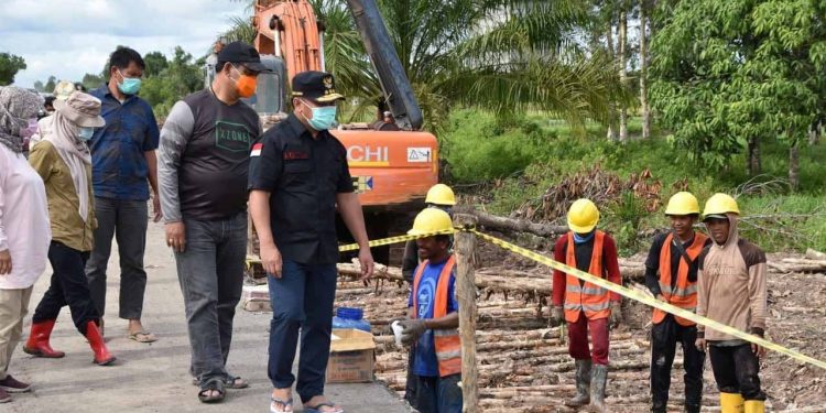 Gubernur Kalteng Sebut Angkutan “Over” Kapasitas Sebabkan Jalan Rusak