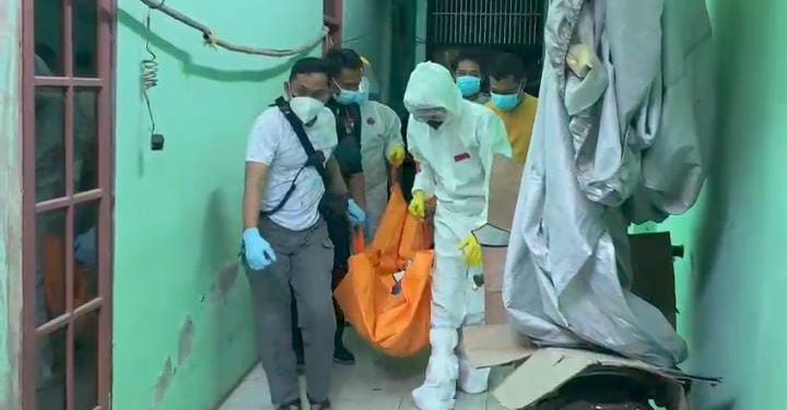 Tewas Bersimbah Darah Ternyata Disebabkan Pembuluh Darah Pecah