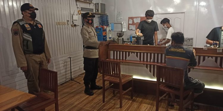 Tim KRYD Polres Seruyan Patroli Prokes di Kota Kuala Pembuang