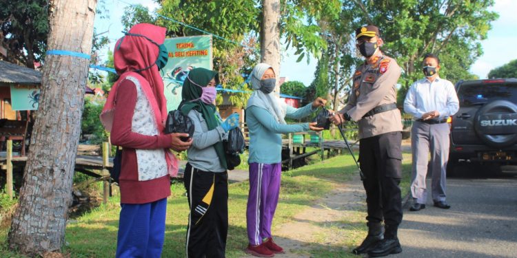 Kapolres Pimpin Bhakti Sosial Polres Seruyan