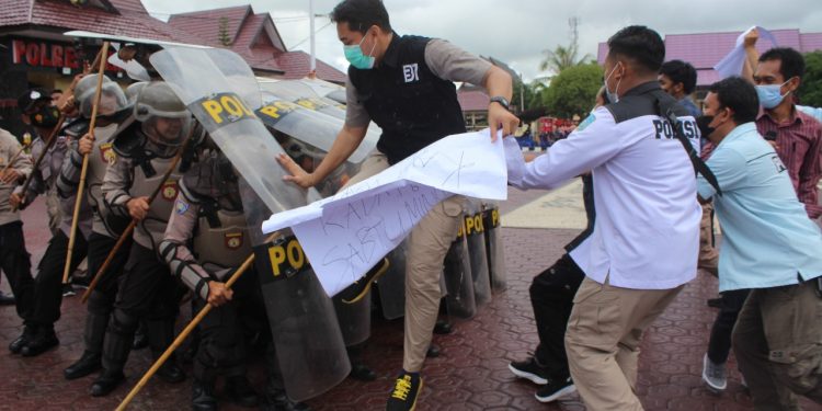 Polres Seruyan Rutin Laksanakan Latihan Dalmas