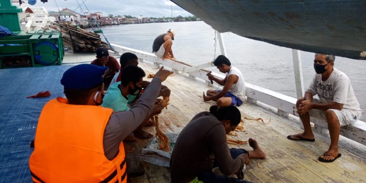 Satpolairud Polres Seruyan Laksanakan Patroli Perairan
