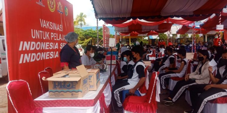 Ribuan Pelajar SMP di Palangka Raya Sudah Divaksin