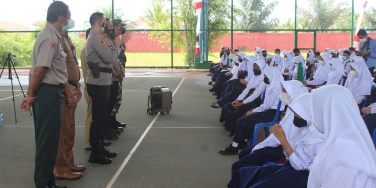 Kapolres Seruyan Himbau Penerapan Prokes Kepada Pelajar dan Masyarakat