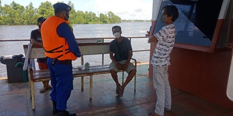 Satpolairud Polres Seruyan Laksanakan Polmas Perairan di DAS Seruyan
