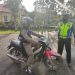 Sat Lantas Polres Seruyan Bagikan Masker
