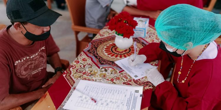 Meriahkan HDKD 2021, Lapupala Berikan Pelayanan Kesehatan Kepada Masyarakat Secara Gratis