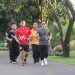Kapolres Seruyan Ajak Personel Lari Sore Untuk Jaga Stamina