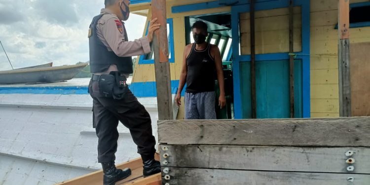 Satpolairud Polres Seruyan Laksanakan Patroli Perairan