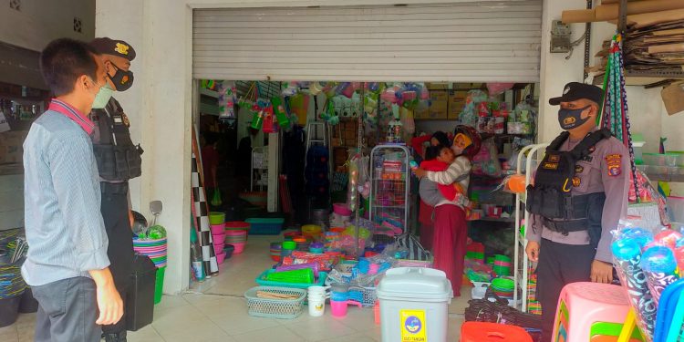 Tim Yustisi Polres Seruyan Gencarkan Himbauan Prokes