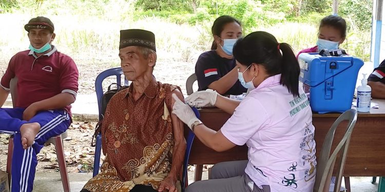 Vaksinasi di Desa Wungkur Baru Dekati 100 Persen