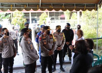 Kapolda Kalteng Cek Pos Pam Nataru di Pelabuhan Sampit