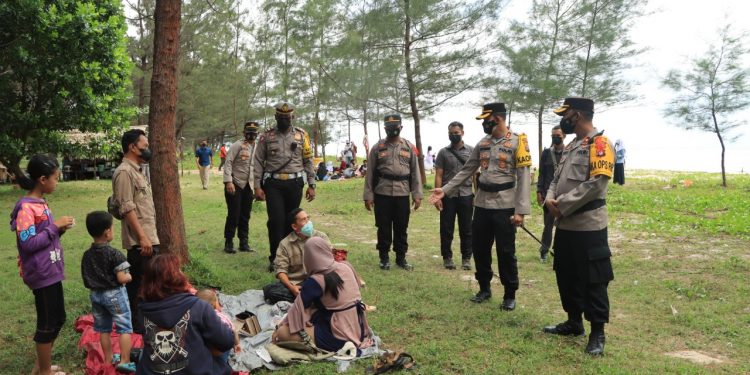 Kapolres Seruyan Ingatkan Tentang Prokes di Objek Wisata