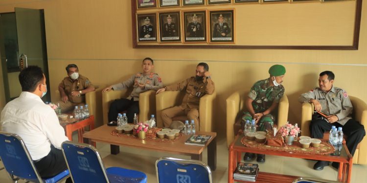 Kapolres Seruyan Adakan Coffee Morning Untuk Tingkatkan Sinergitas