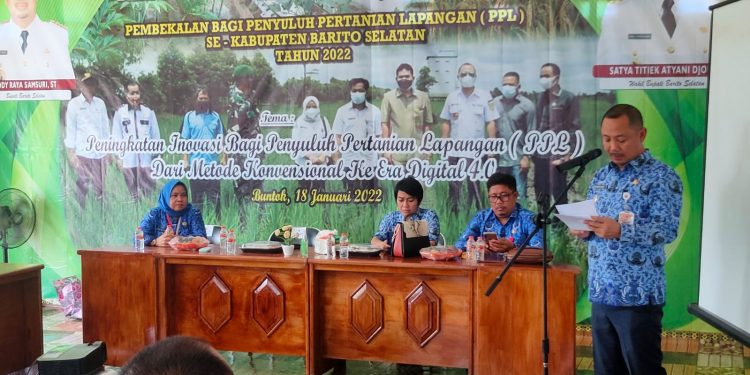 Eddy Raya Buka Pembekalan Penyuluh Pertanian Lapangan Kabupaten Barsel