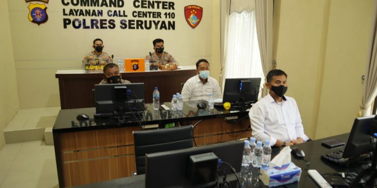 Kapolres Seruyan Ikuti Vicon dengan Kapolri Terkait Vaksinasi Covid-19
