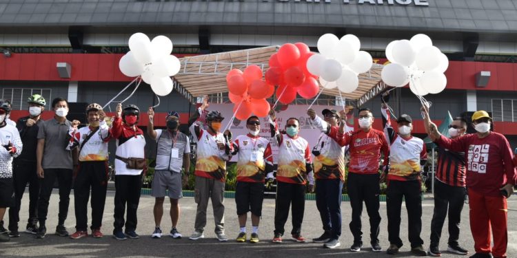Pj. Sekda Kalteng H. Nuryakin Buka Fun Bike dan Soft Launching Tour de hart of Borneo
