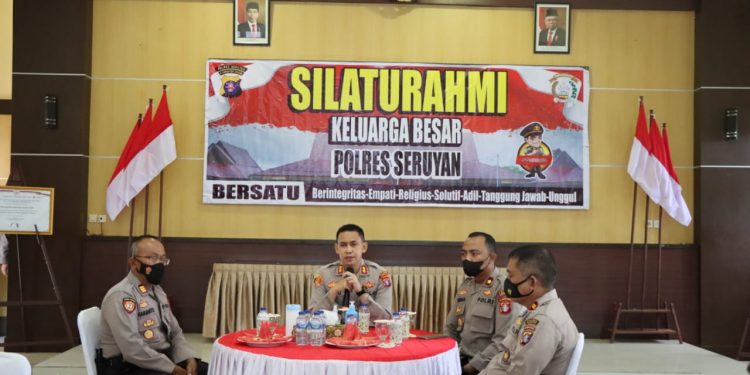 Kapolres Pimpin Silahturahmi Keluarga Besar Polres Seruyan