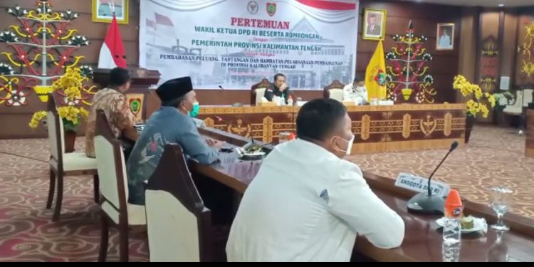 Asisten Ekbang Setda Kalteng Leonard S Ampung Terima Kunjungan Waket DPD RI Bidang II