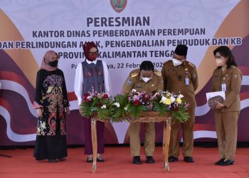 Wagub Edy Pratowo Resmikan Kantor DP3APPKB Prov. Kalteng
